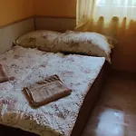 Szabo Pince Vendeghaz * Balatonederics