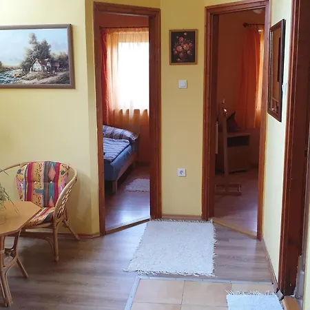 アパート Szabo Pince Vendeghaz バラトネデリッチ