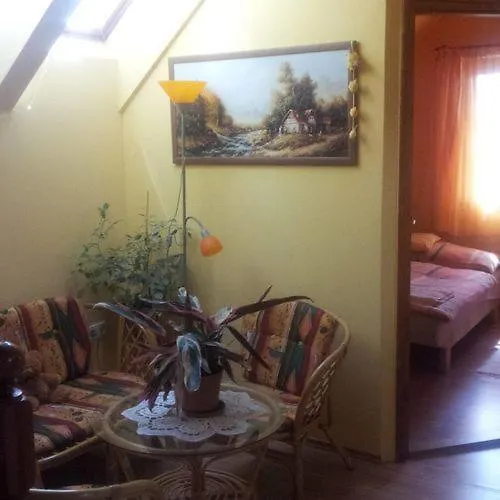 アパート Szabo Pince Vendeghaz